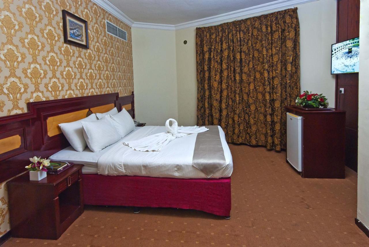 Diyar Al Habib Hotel Medina Exteriör bild